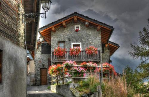 Cogne Apartment | L'Atelier du Temps - Clementine Appartements