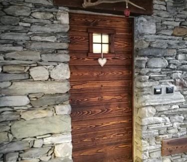 Derby-villaret Apartment | L'Atelier du Temps - Stone House