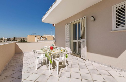 Casarano Apartment | L'Attico di Cri' by BarbarHouse