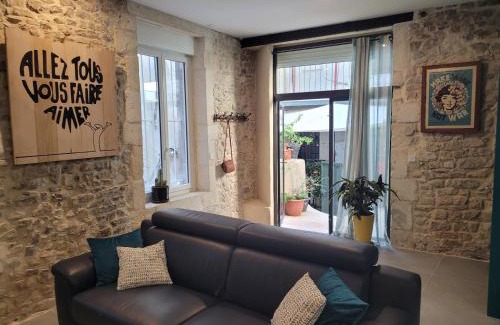 Nimes City Centre Apartment | L'atypique des arènes