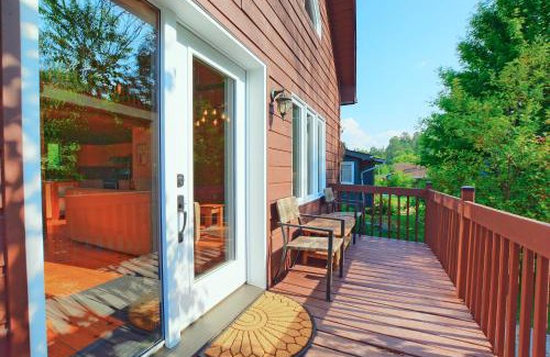 Wakefield House | L'Auberge des Collines Full Guest Suite