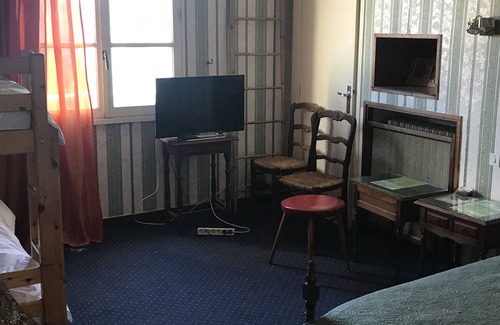 Hopital-Camfrout House | L'Auberge du Camfrout