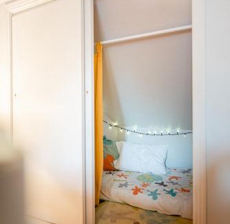 Laprairie House | L'Auberge du QG