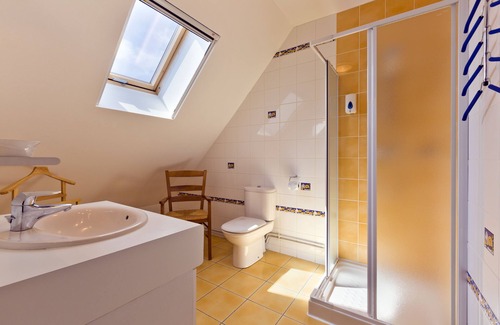 Saint-Victor-la-Riviere Hotel | L'Auberge du Bougnat