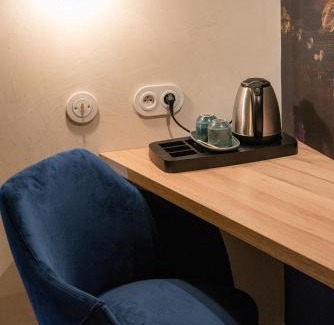 Auchay-sur-Vendee Hotel | L'authentik petit hôtel LE REFUGE DE MAMIE YO