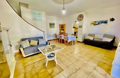 San Teodoro City Centre Apartment | L'avru Di La Canna La Cinta