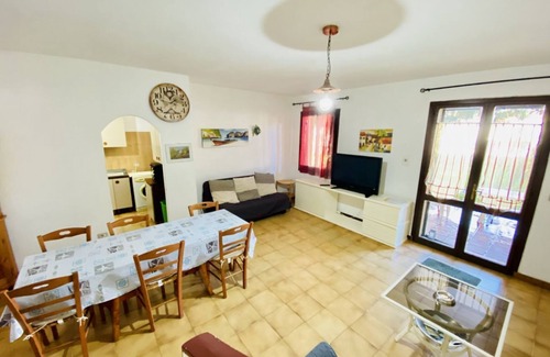 San Teodoro City Centre Apartment | L'avru Di La Canna La Cinta