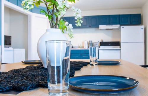 Lawrence Apartment | [L] Blue Hues KU/Mass Loft