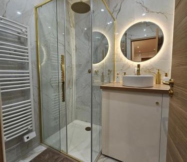 Bretigny-sur-Orge Villa | L 'Écrin Cosy with Private Terrace