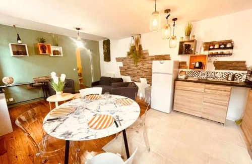 Centre Ville Apartment | L'edelweiss: three-bedroom hypercentre