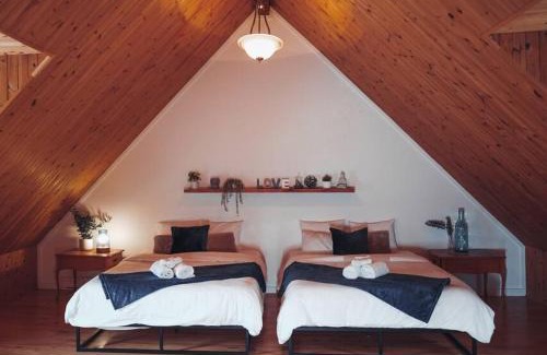 Saint-Faustin-Lac-Carre Ski Chalet | L'Eden