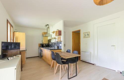 Saint-Leger-les-Melezes Apartment | L'Endroit - au pied de la station