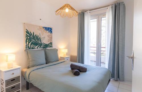 Pont des Demoiselles-Montaudran-La Terrasse Apartment | L'envolée - Appartement entier avec Balcon & Parking privé - SO COZY