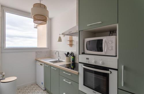 Colombier - Champ de Mars Apartment | L'Eperon - Proche Place Charles de Gaulle