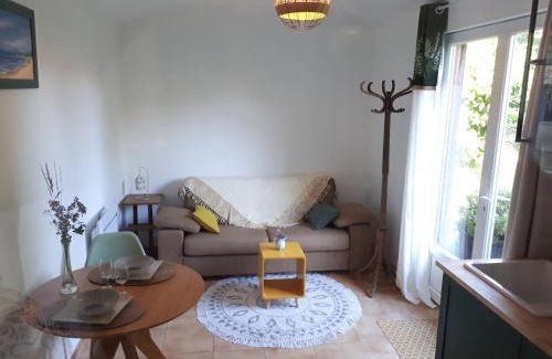 Saint-Laurent-de-Medoc House | L’escale côté jardin