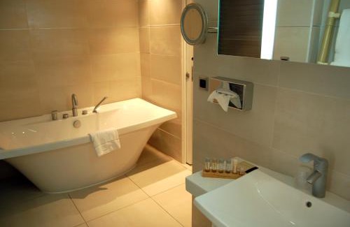 L'Ile-Rousse Hotel | L'Escale Côté Sud