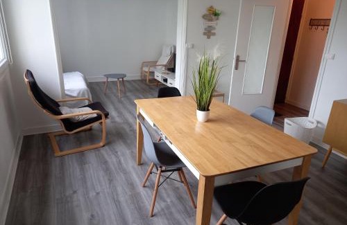 Chalons-en-Champagne Apartment | L'escale champenoise , wifi garage parking privè gratuit
