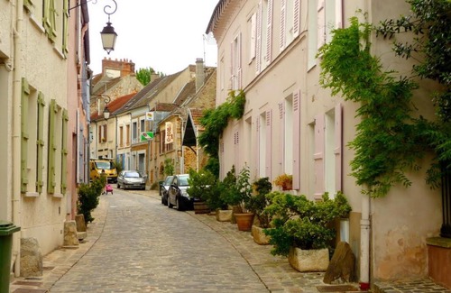 Neauphle-le-Chateau Apartment | L'escale de Neauphle aux portes de Versailles