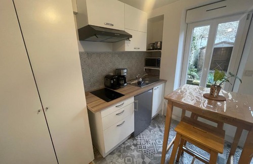 Centre Ville Apartment | L'escale Niortaise- Le palmier - Centre-ville, Jardin, Netflix, gare SNCF