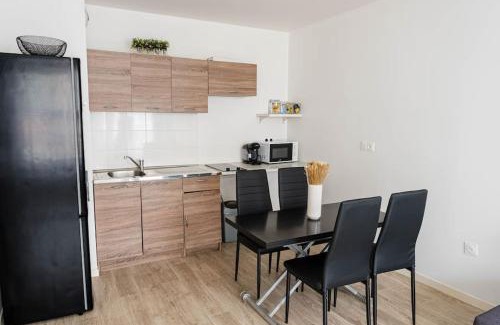 Le Blanc-Mesnil Apartment | L'escapade confortable