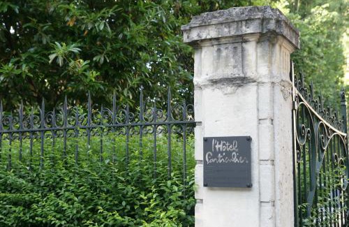 Nancy City Centre Apartment | L'Hôtel Particulier - Appartements d'Hôtes