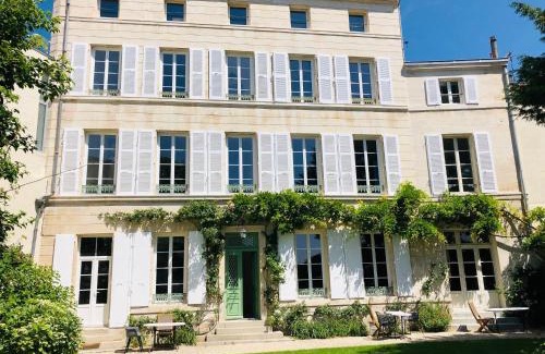 Centre Ville Bed & Breakfast | L'Hôtel Particulier du 12