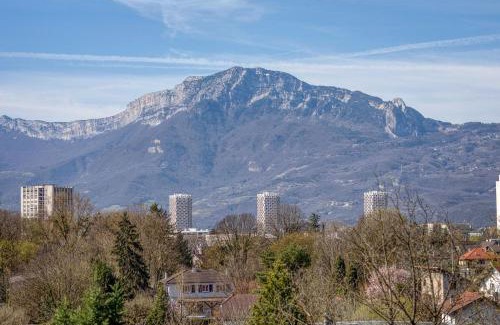 Meylan Apartment | L'Hôtelier - CHU/Bein Sport/Canal +