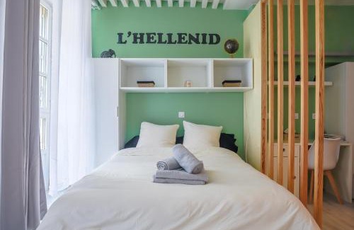 Riom Apartment | L'HELLENID - Logement Spacieux Proche Cour d'appel Riom