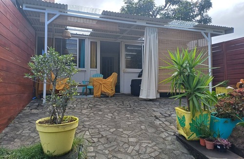 Petite-ÃŽle House | L'idylle, Jacuzzi Privatif, Idéale Pour les Amoureux