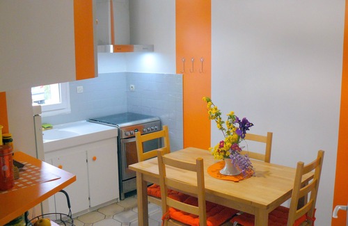 Nieul-sur-Mer House | "L'ILOT BLEU" -3 * - quiet house-La ROCHELLE 7 kms-8 people- 8 bikes-Sea 500m-WIFI