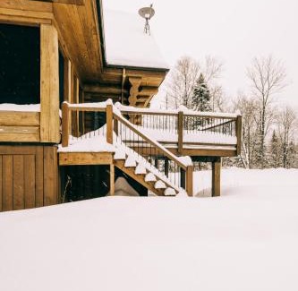 Labelle Ski Chalet | L'Imprevu by Tremblant Platinum