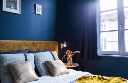 Fontenay-le-Comte Apartment | L'inattendu/Studio équipé et confortable