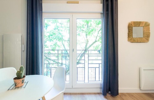 Dobree-Bon Port Apartment | L'Instant Nantais by Cocoonr