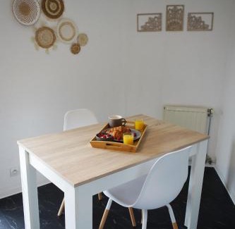 Benquet Apartment | L'instant Secret