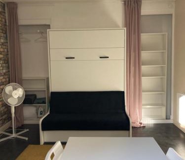 La Fuye-Velpeau Apartment | L'INTEMPOREL - A 300m de la gare de Tours