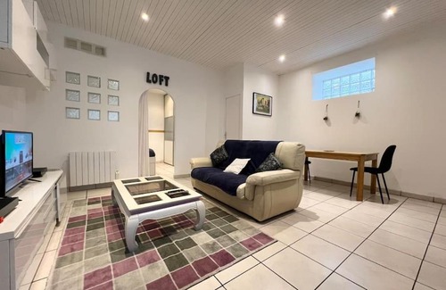 Melun Apartment | L’intimiste - Melun centre - proche gare