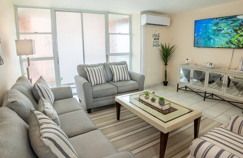 Quebrada Fajardo Apartment | L'Mar Relax Staycation Family Condo with a Pool