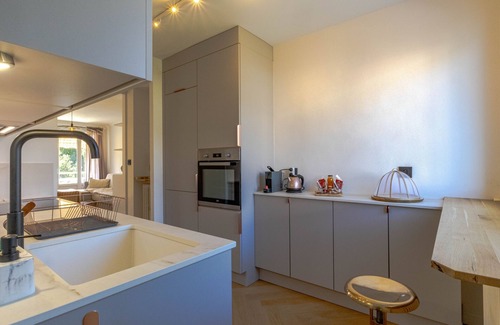 Annecy Apartment | L'Oasis
