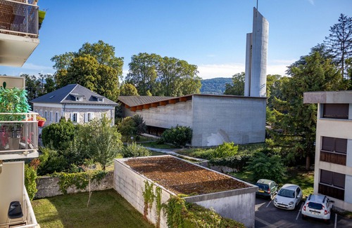 Annecy Apartment | L'Oasis
