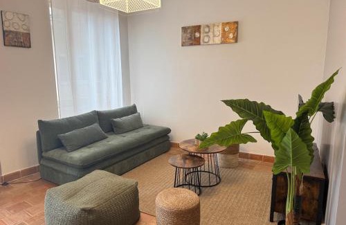 Jullie House | L'Odyssée de Mélyna
