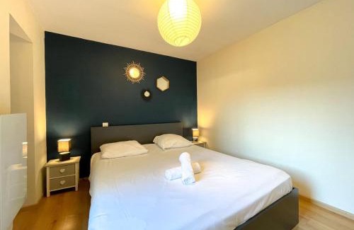 Luisant Apartment | L'olivier - Appartement avec terrasse