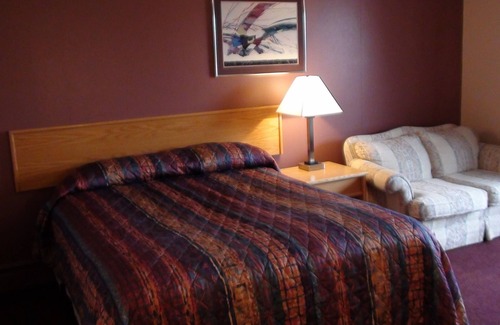 Longlac Hotel | L'orée des Bois Motel