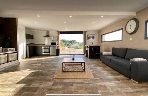 Saint-Julien-les-Rosiers Apartment | L'Orée Cévenole : SPA & Panorama d'Exception