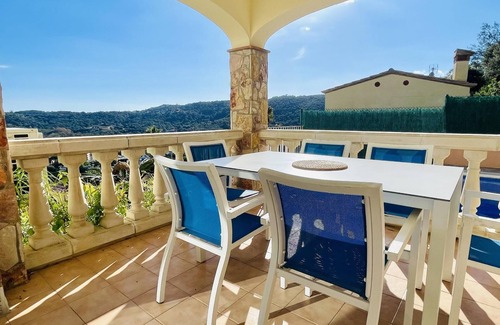 Calonge Villa | L'orada by Costabravaway