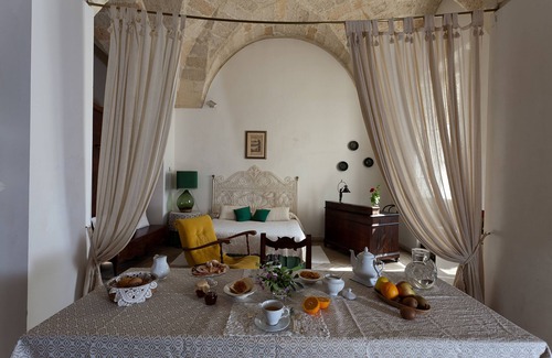 Lecce Historic Center Bed & Breakfast | L'Orangerie d'Epoque