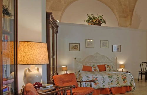 Lecce Historic Center Bed & Breakfast | L'Orangerie d'Epoque