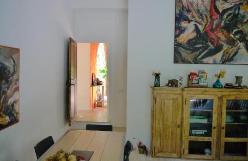 Saint-Jean-de-Cuculles Bed & Breakfast | L'Ostal du Pic St Loup