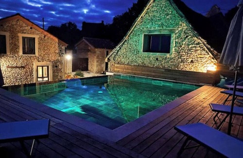 Brouchaud House | L'ostalada : Gîte et Balnéo