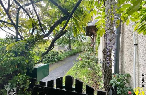 Saint-Nectaire House | L'Oustalou