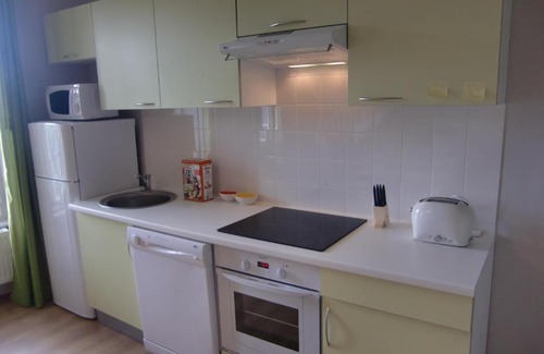 Saint-Nectaire Apartment | L OUSTALOU SUITE COQUELICOT SAINT NECTAIRE APPARTEMENT DE CHARME EN AUVERGNE